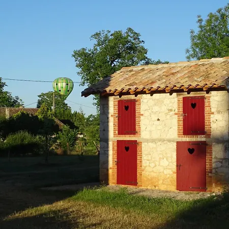 Guest house Le Relais D'arzac 3*